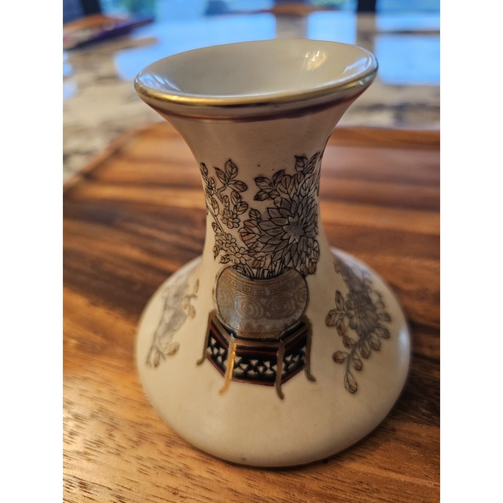 TWO Vintage‎ Toyo Hand Painted In Macau Ceramic Taper Candle Holders 4" - Picture 4 of 14
